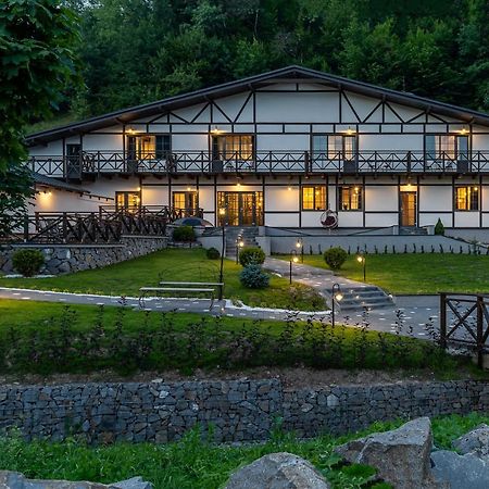 Private House Scherbovets Ždenijevo Exteriér fotografie